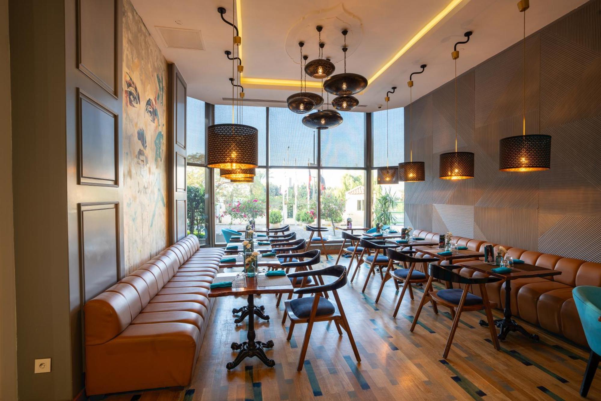 Holiday Inn Cairo Maadi By Ihg Exterior photo
