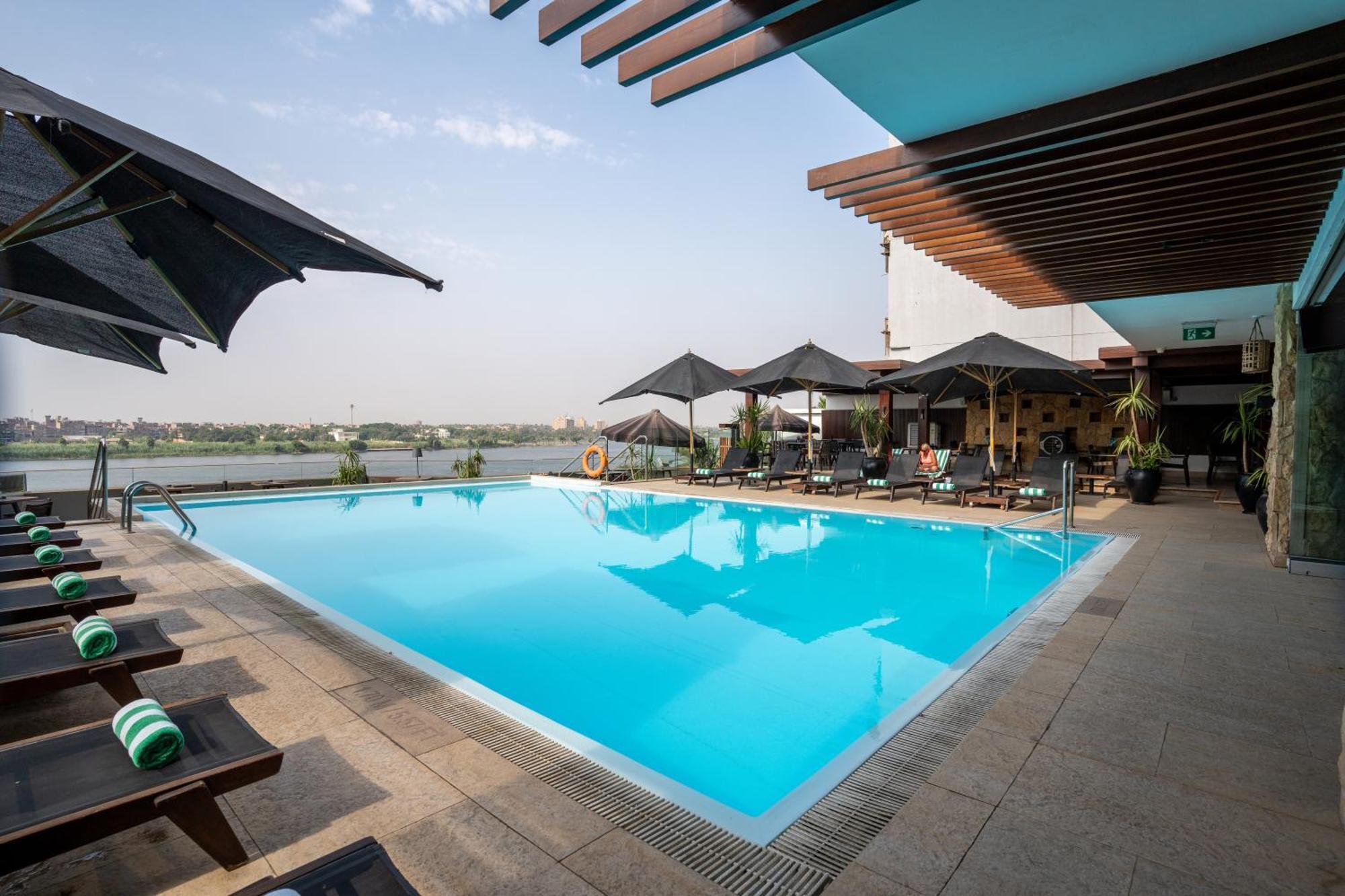 Holiday Inn Cairo Maadi By Ihg Exterior photo